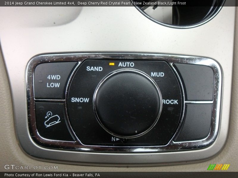 Deep Cherry Red Crystal Pearl / New Zealand Black/Light Frost 2014 Jeep Grand Cherokee Limited 4x4