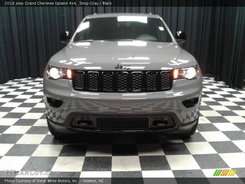 Sting-Gray / Black 2019 Jeep Grand Cherokee Upland 4x4