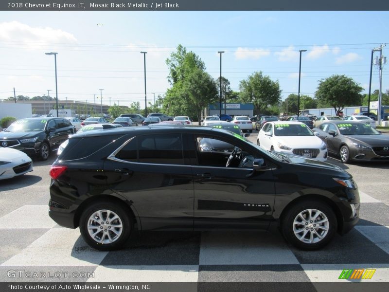 Mosaic Black Metallic / Jet Black 2018 Chevrolet Equinox LT