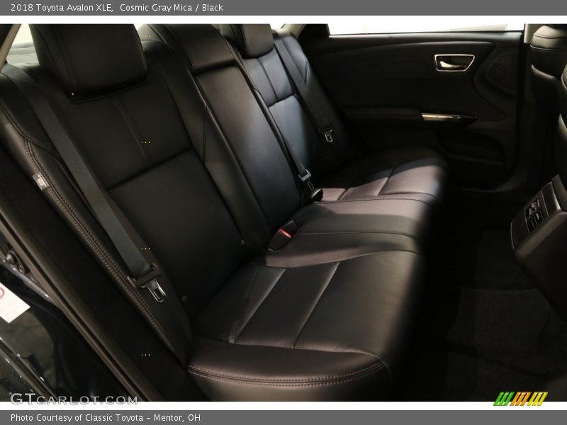 Cosmic Gray Mica / Black 2018 Toyota Avalon XLE