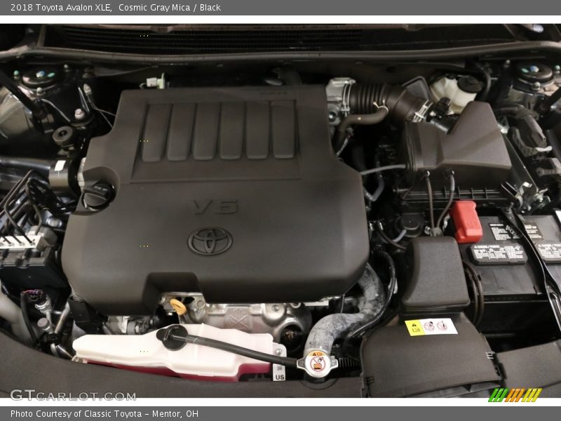 Cosmic Gray Mica / Black 2018 Toyota Avalon XLE