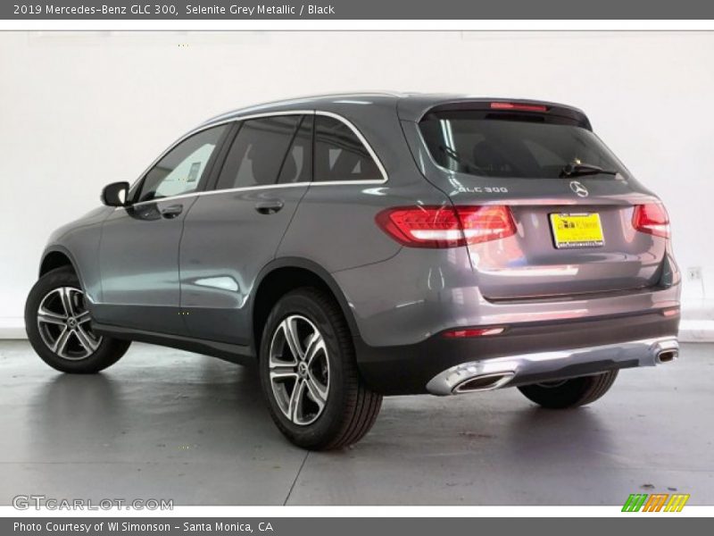Selenite Grey Metallic / Black 2019 Mercedes-Benz GLC 300