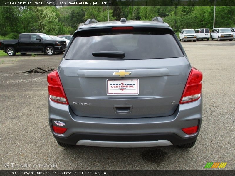 Satin Steel Metallic / Jet Black 2019 Chevrolet Trax LT AWD