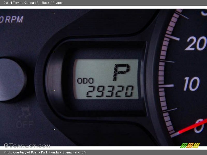 Black / Bisque 2014 Toyota Sienna LE