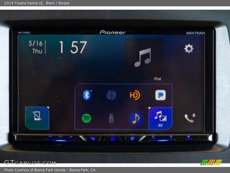 Black / Bisque 2014 Toyota Sienna LE