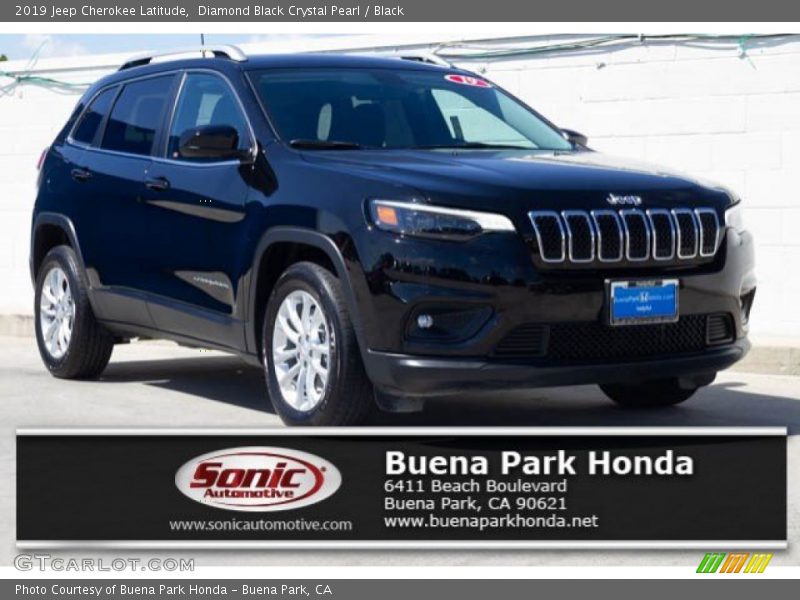 Diamond Black Crystal Pearl / Black 2019 Jeep Cherokee Latitude