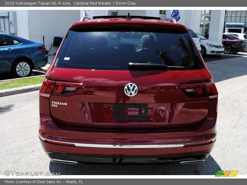 Cardinal Red Metallic / Storm Gray 2019 Volkswagen Tiguan SEL R-Line
