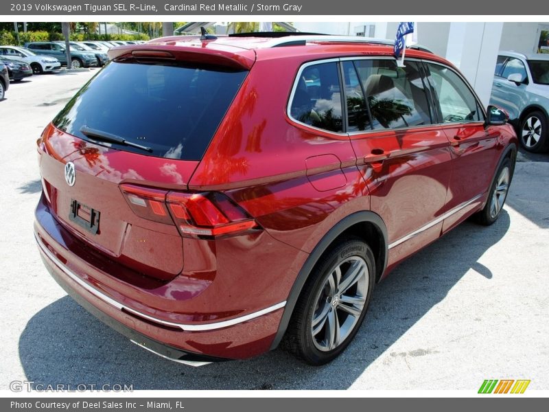 Cardinal Red Metallic / Storm Gray 2019 Volkswagen Tiguan SEL R-Line