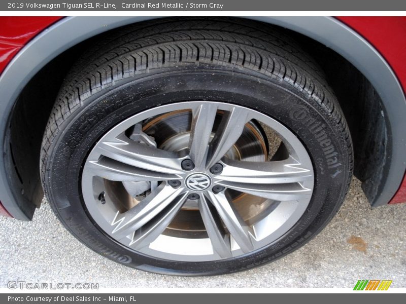  2019 Tiguan SEL R-Line Wheel