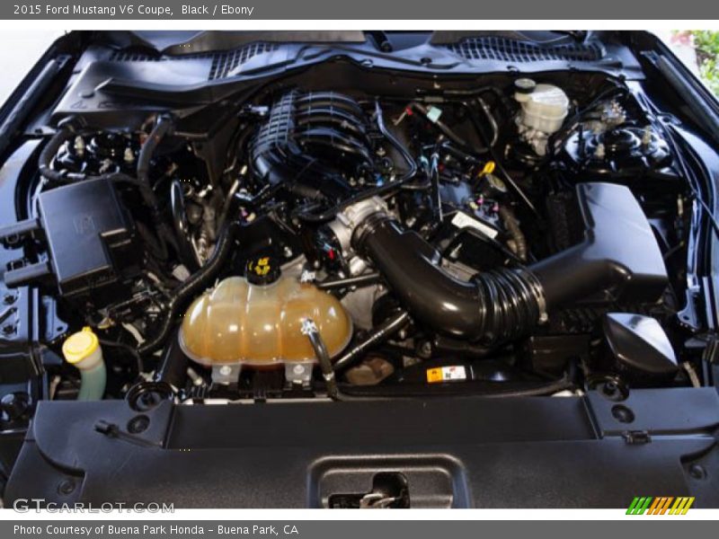 Black / Ebony 2015 Ford Mustang V6 Coupe