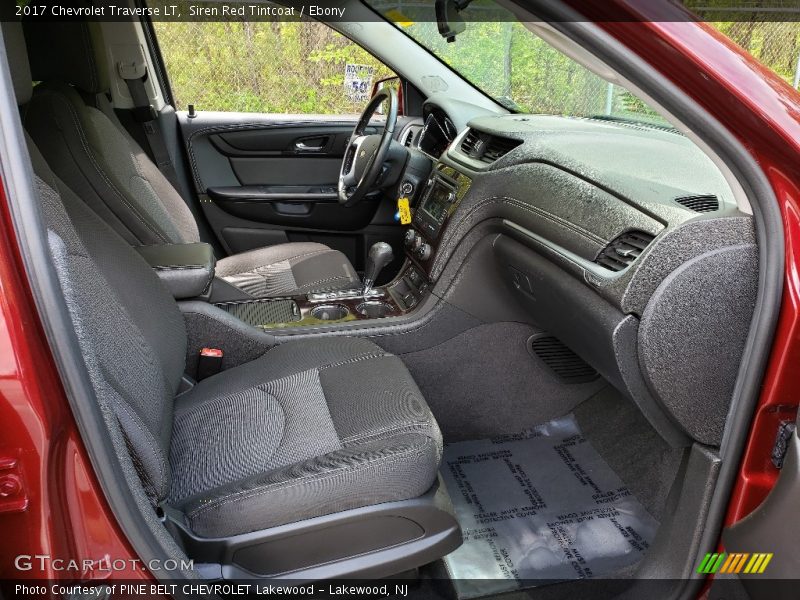Siren Red Tintcoat / Ebony 2017 Chevrolet Traverse LT