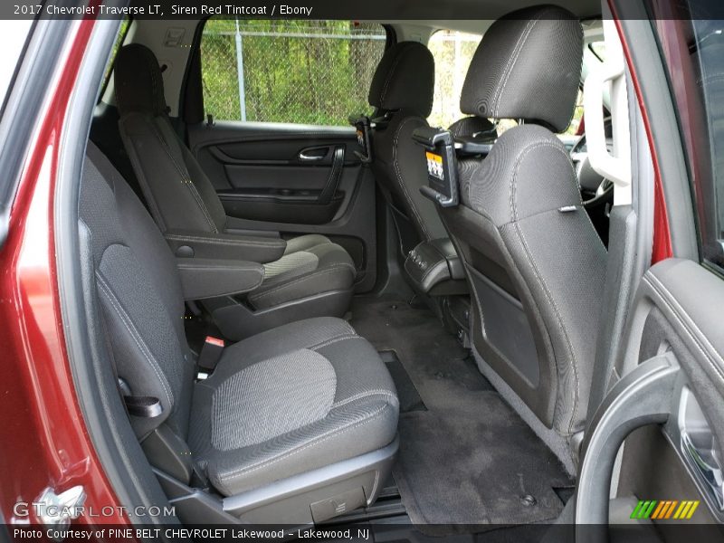 Siren Red Tintcoat / Ebony 2017 Chevrolet Traverse LT