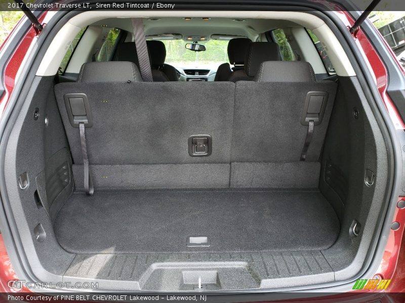 Siren Red Tintcoat / Ebony 2017 Chevrolet Traverse LT