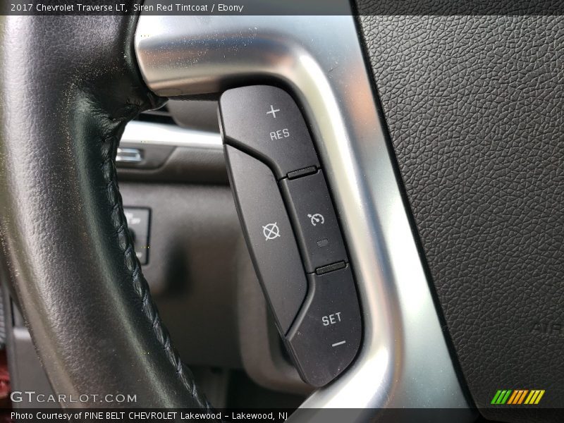 Siren Red Tintcoat / Ebony 2017 Chevrolet Traverse LT