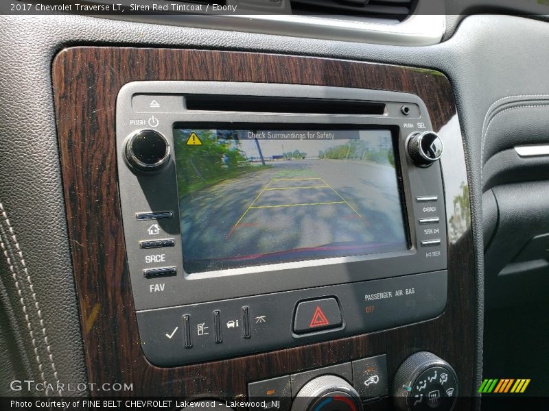 Siren Red Tintcoat / Ebony 2017 Chevrolet Traverse LT