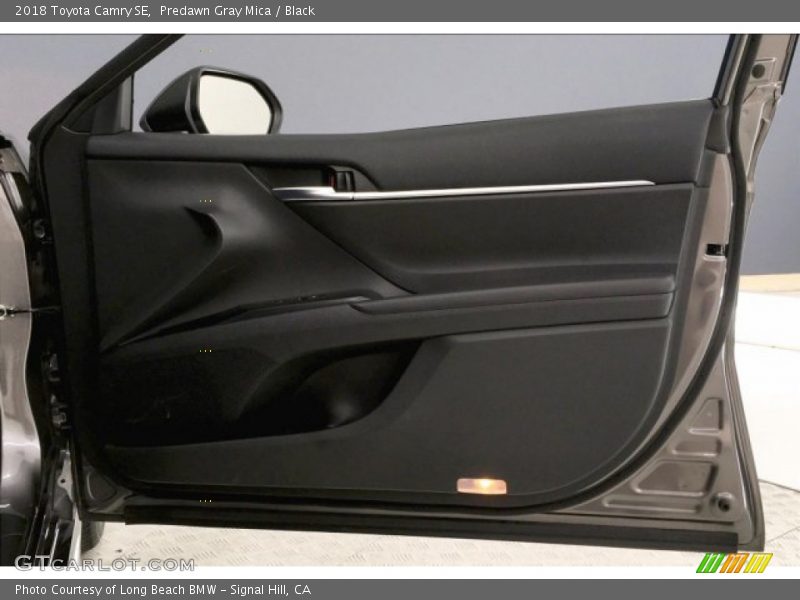 Predawn Gray Mica / Black 2018 Toyota Camry SE