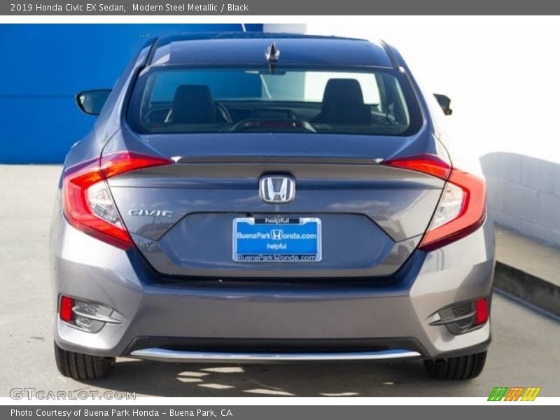 Modern Steel Metallic / Black 2019 Honda Civic EX Sedan