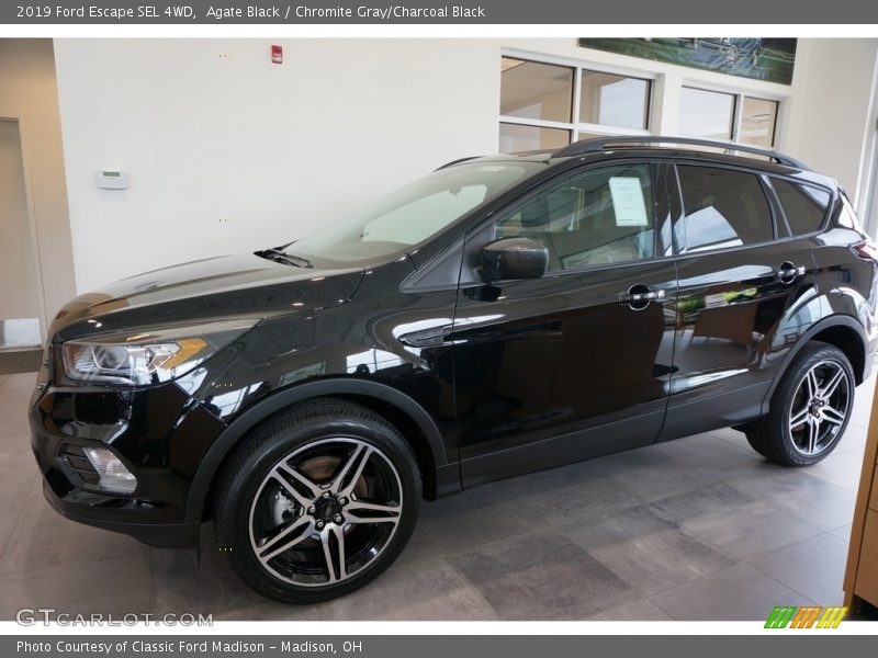 Agate Black / Chromite Gray/Charcoal Black 2019 Ford Escape SEL 4WD