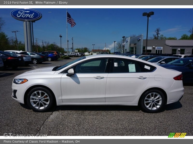 White Platinum / Ebony 2019 Ford Fusion SE