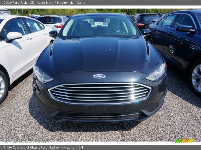 Agate Black / Medium Light Stone 2019 Ford Fusion SE