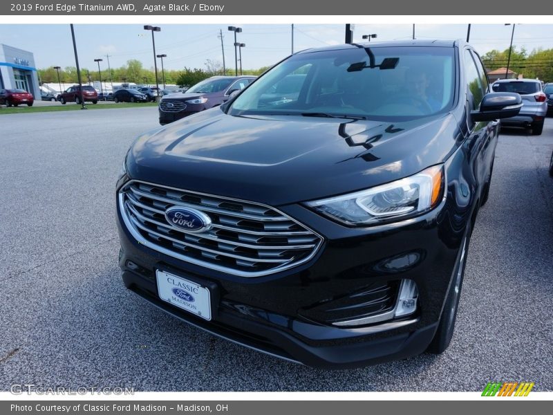 Agate Black / Ebony 2019 Ford Edge Titanium AWD