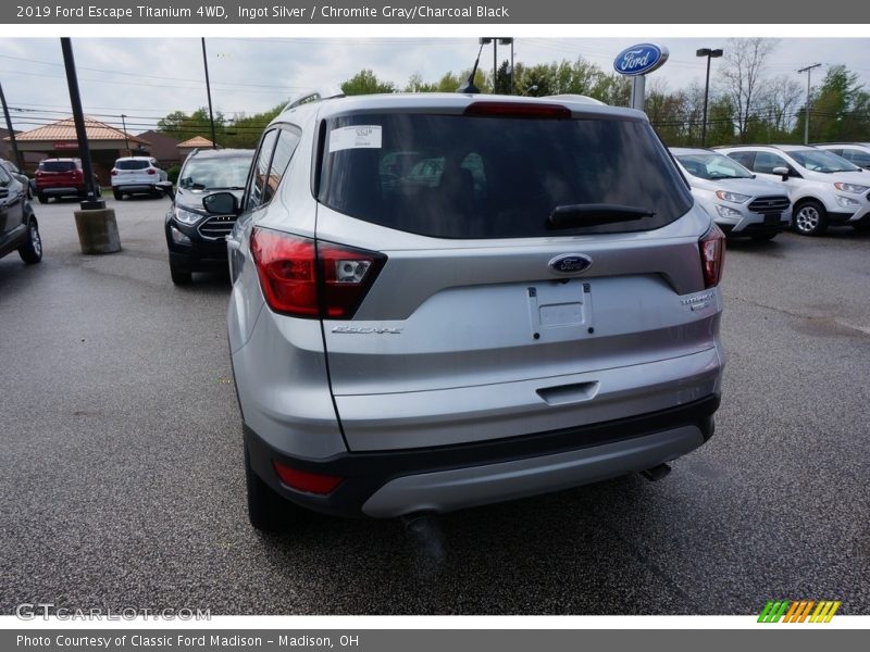 Ingot Silver / Chromite Gray/Charcoal Black 2019 Ford Escape Titanium 4WD