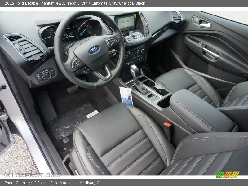 Ingot Silver / Chromite Gray/Charcoal Black 2019 Ford Escape Titanium 4WD