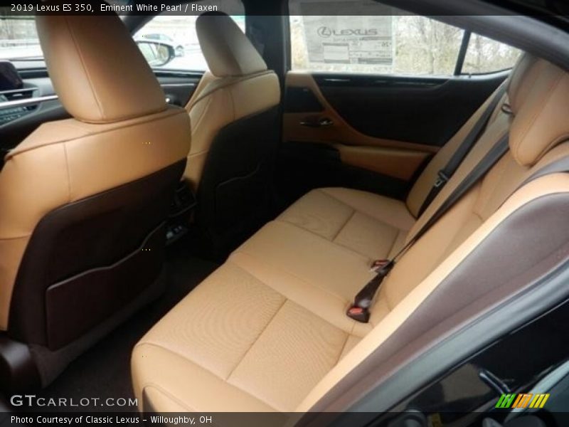 Eminent White Pearl / Flaxen 2019 Lexus ES 350