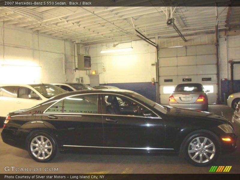 Black / Black 2007 Mercedes-Benz S 550 Sedan