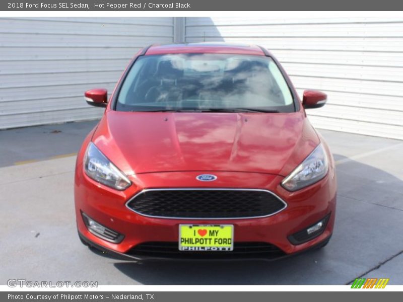 Hot Pepper Red / Charcoal Black 2018 Ford Focus SEL Sedan