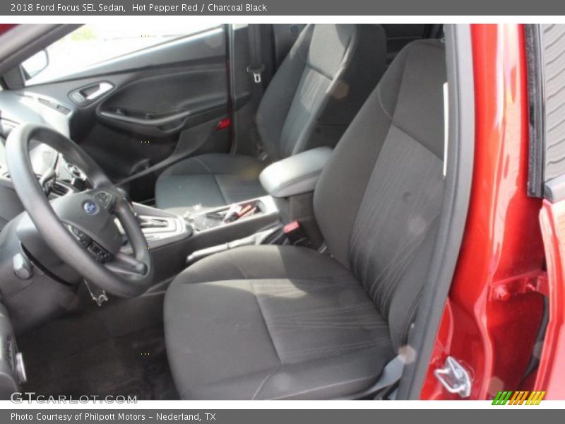 Hot Pepper Red / Charcoal Black 2018 Ford Focus SEL Sedan