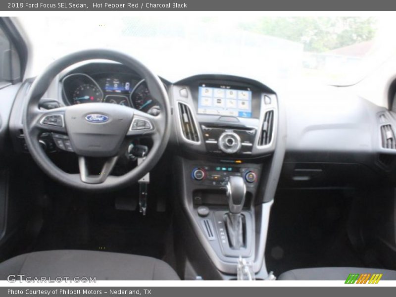Hot Pepper Red / Charcoal Black 2018 Ford Focus SEL Sedan