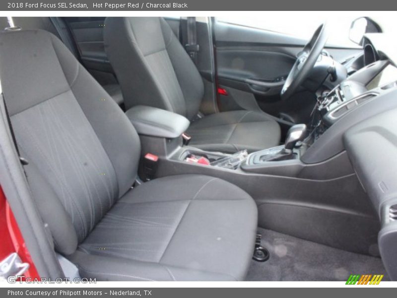 Hot Pepper Red / Charcoal Black 2018 Ford Focus SEL Sedan