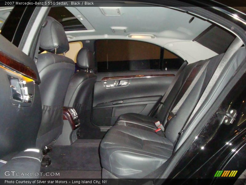 Black / Black 2007 Mercedes-Benz S 550 Sedan
