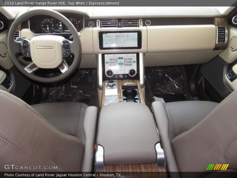 Fuji White / Espresso/Almond 2019 Land Rover Range Rover HSE