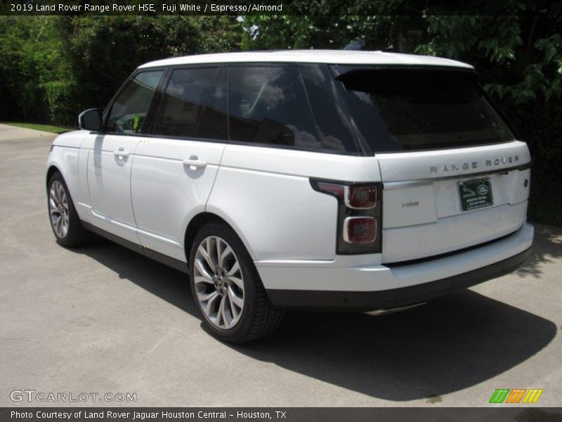 Fuji White / Espresso/Almond 2019 Land Rover Range Rover HSE