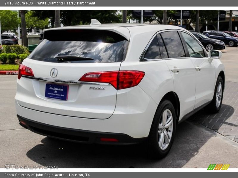 White Diamond Pearl / Parchment 2015 Acura RDX