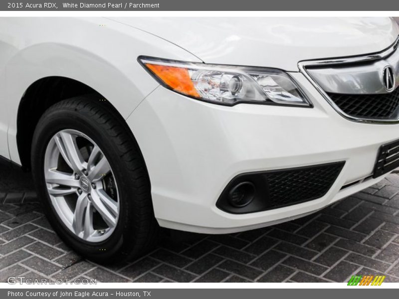 White Diamond Pearl / Parchment 2015 Acura RDX