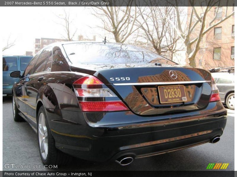 Black / Grey/Dark Grey 2007 Mercedes-Benz S 550 Sedan