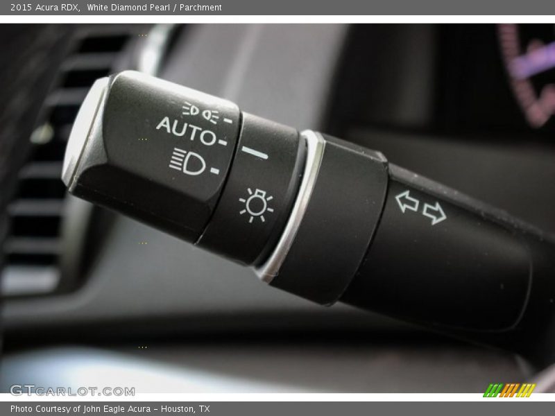 White Diamond Pearl / Parchment 2015 Acura RDX