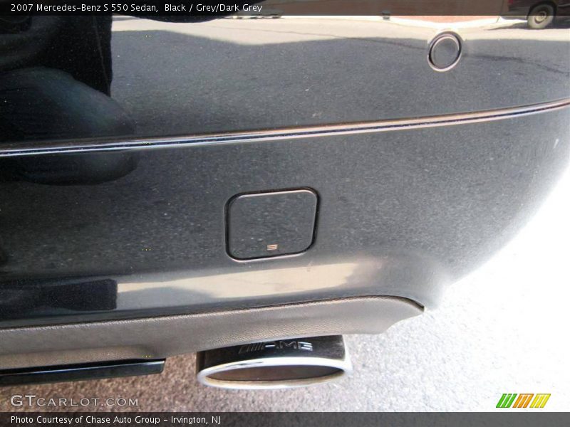 Black / Grey/Dark Grey 2007 Mercedes-Benz S 550 Sedan