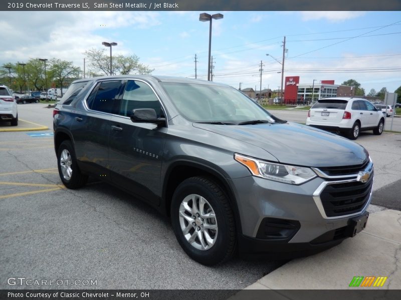 Satin Steel Metallic / Jet Black 2019 Chevrolet Traverse LS