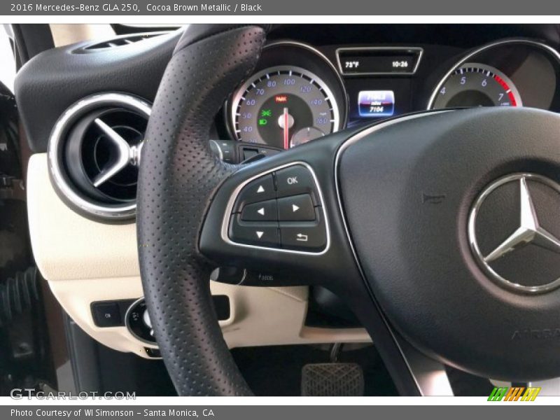 Cocoa Brown Metallic / Black 2016 Mercedes-Benz GLA 250