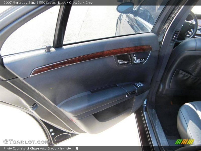Black / Grey/Dark Grey 2007 Mercedes-Benz S 550 Sedan