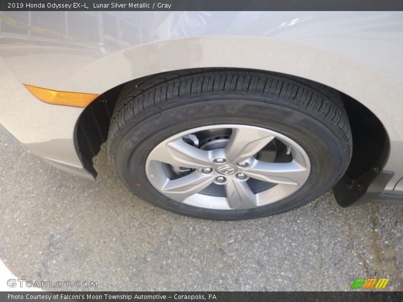 Lunar Silver Metallic / Gray 2019 Honda Odyssey EX-L