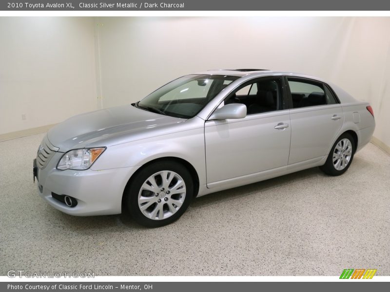 Classic Silver Metallic / Dark Charcoal 2010 Toyota Avalon XL