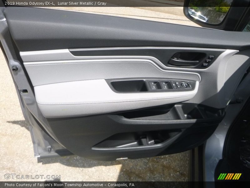 Lunar Silver Metallic / Gray 2019 Honda Odyssey EX-L