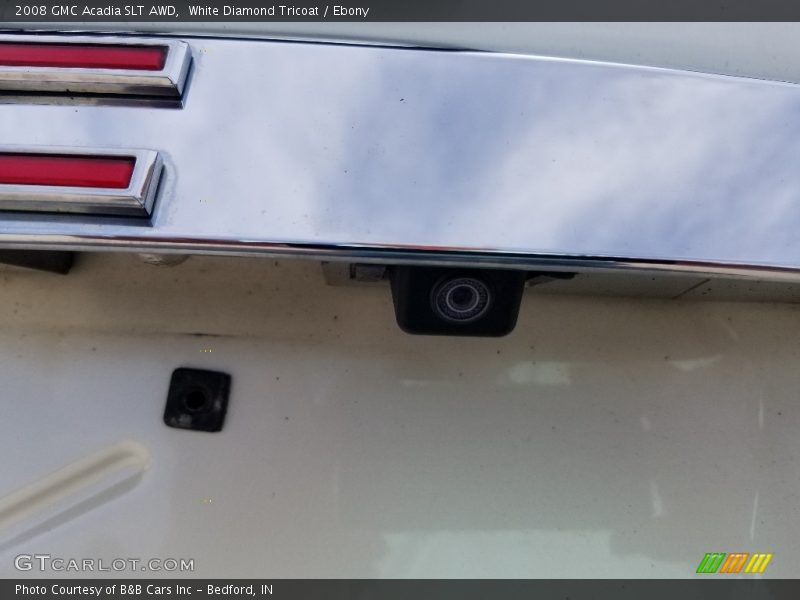 White Diamond Tricoat / Ebony 2008 GMC Acadia SLT AWD
