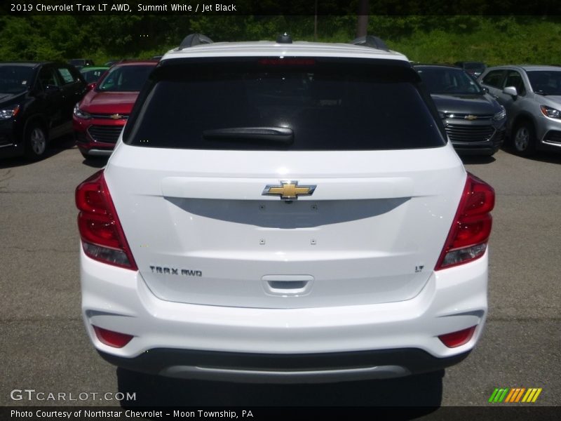 Summit White / Jet Black 2019 Chevrolet Trax LT AWD