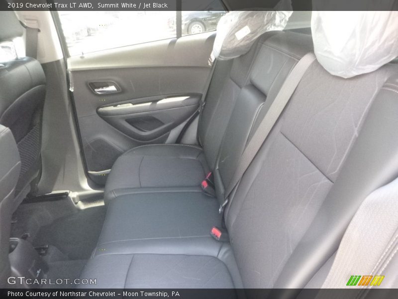 Summit White / Jet Black 2019 Chevrolet Trax LT AWD